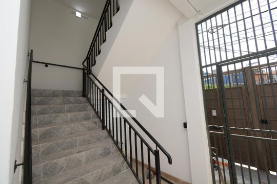 Área comum de kitnet/studio para alugar com 1 quarto, 18m² em Vila Castelo, São Paulo