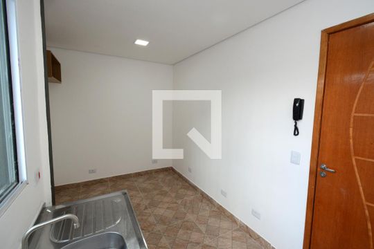 Studio de kitnet/studio para alugar com 1 quarto, 18m² em Vila Castelo, São Paulo