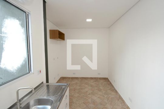 Studio de kitnet/studio para alugar com 1 quarto, 18m² em Vila Castelo, São Paulo