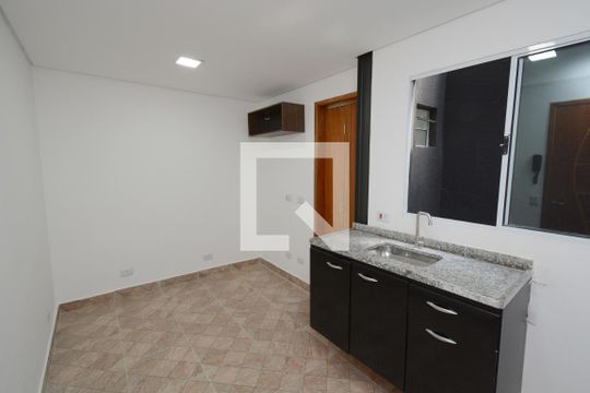 Kitnet/Studio para alugar com 1 quarto, 18m² em Vila Castelo, São Paulo