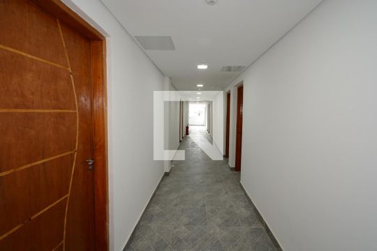 Área comum de kitnet/studio para alugar com 1 quarto, 18m² em Vila Castelo, São Paulo