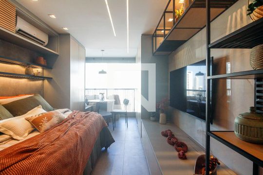 Studio - Sala e Quarto de kitnet/studio para alugar com 1 quarto, 25m² em Vila Gomes Cardim, São Paulo