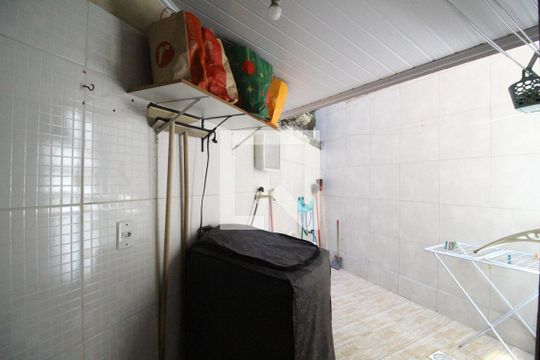 Área de serviço de casa para alugar com 2 quartos, 80m² em Curicica, Rio de Janeiro