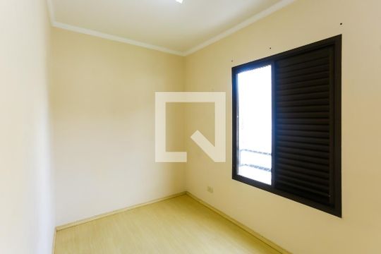 Quarto 1 de apartamento para alugar com 3 quartos, 76m² em Jardim Vazani, São Paulo