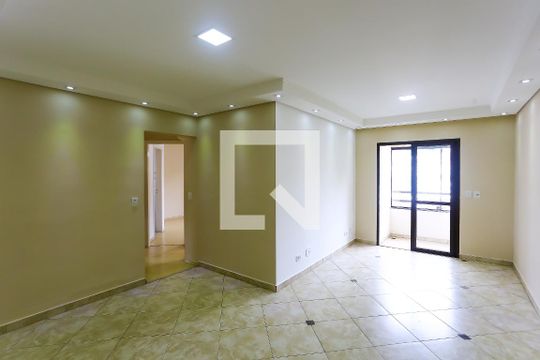Sala de apartamento para alugar com 3 quartos, 76m² em Jardim Vazani, São Paulo