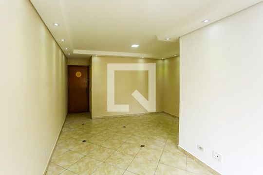 Sala de apartamento para alugar com 3 quartos, 76m² em Jardim Vazani, São Paulo