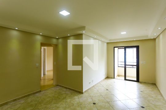 Sala de apartamento para alugar com 3 quartos, 76m² em Jardim Vazani, São Paulo