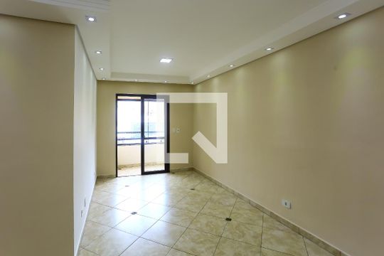 Sala de apartamento para alugar com 3 quartos, 76m² em Jardim Vazani, São Paulo