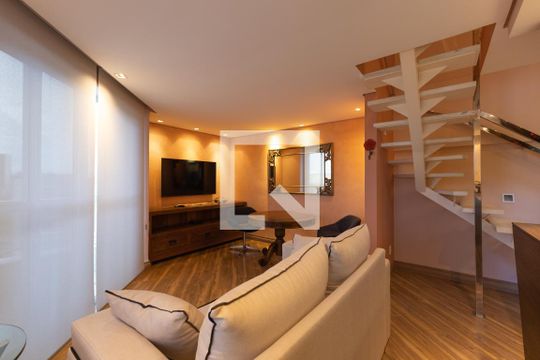 Sala de kitnet/studio à venda com 1 quarto, 70m² em Vale do Sereno, Nova Lima