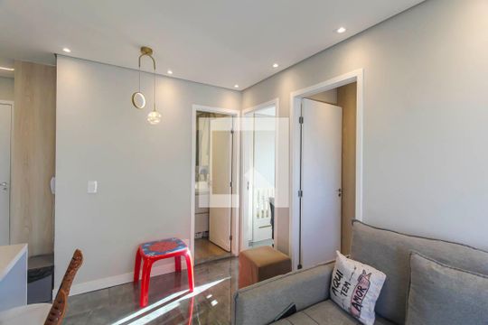 Apartamento à venda com 2 quartos, 40m² em Vila California, São Paulo