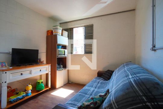 Sala - Cozinha de apartamento à venda com 2 quartos, 43m² em Rubem Berta, Porto Alegre