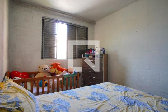 Quarto 1 de apartamento à venda com 2 quartos, 43m² em Rubem Berta, Porto Alegre