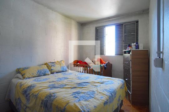 Quarto 1 de apartamento à venda com 2 quartos, 43m² em Rubem Berta, Porto Alegre