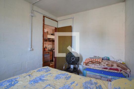 Quarto 1 de apartamento à venda com 2 quartos, 43m² em Rubem Berta, Porto Alegre