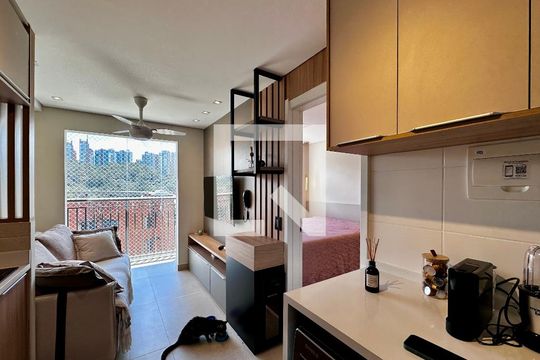 Cozinha de apartamento à venda com 1 quarto, 28m² em Jardim Caravelas, São Paulo