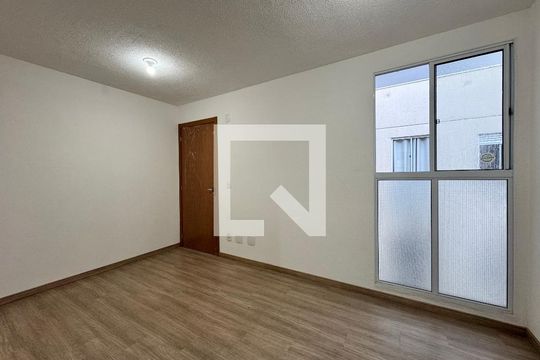 Apartamento à venda com 2 quartos, 45m² em Santos Dumont, São Leopoldo