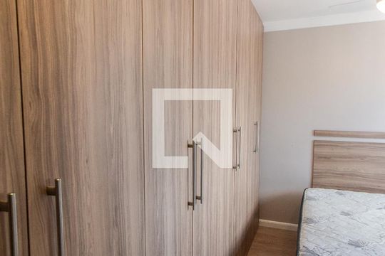 Suíte   de apartamento à venda com 3 quartos, 77m² em Vila Mazzei, São Paulo