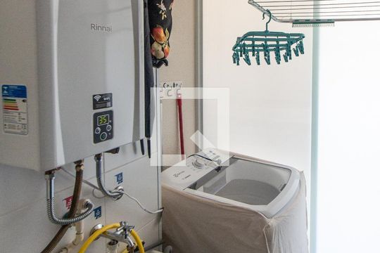 Área de Serviço de apartamento à venda com 3 quartos, 77m² em Vila Mazzei, São Paulo
