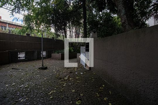Área comum - Churrasqueira de apartamento para alugar com 2 quartos, 64m² em Vila Vermelha, São Paulo