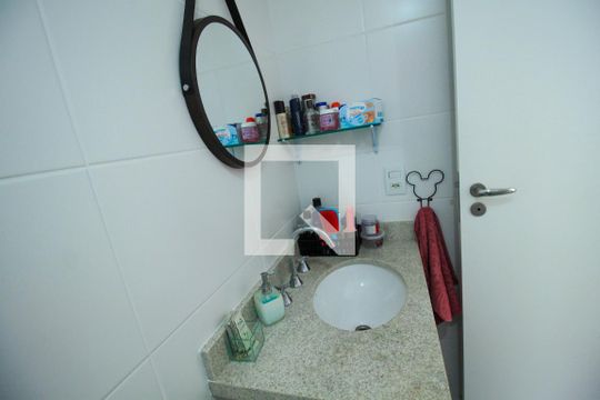 Banheiro da Suíte 2 de apartamento à venda com 2 quartos, 80m² em Quarta Parada, São Paulo
