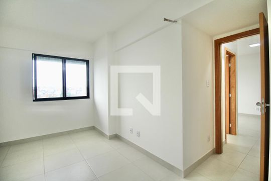 Quarto 2 de apartamento para alugar com 2 quartos, 61m² em Vila Laura, Salvador