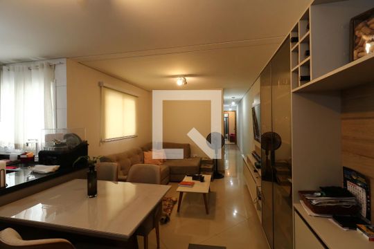 Apartamento à venda com 3 quartos, 150m² em Vila Eldizia, Santo André