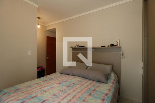 Suíte de apartamento à venda com 3 quartos, 150m² em Vila Eldizia, Santo André