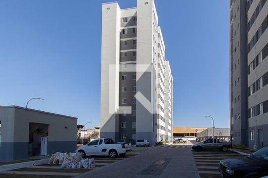 Fachada do Condomínio de apartamento para alugar com 2 quartos, 48m² em Serrano, Belo Horizonte