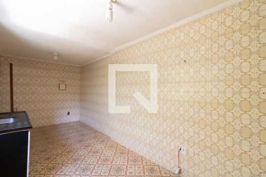 Cozinha de casa à venda com 2 quartos, 119m² em Vila Itapegica, Guarulhos