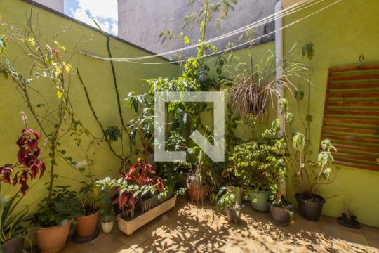 Área Externa de casa à venda com 2 quartos, 119m² em Vila Itapegica, Guarulhos