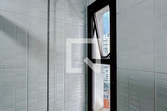 Banheiro da Suíte 2 de apartamento para alugar com 3 quartos, 134m² em Vila Regente Feijó, São Paulo