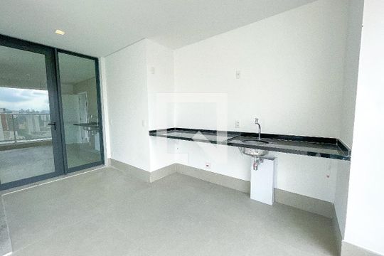 Varanda de apartamento à venda com 4 quartos, 230m² em Pinheiros, São Paulo