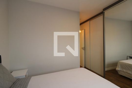 Suíte de apartamento à venda com 2 quartos, 70m² em Campestre, Santo André