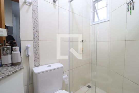 Banheiro Quarto 1 suíte de apartamento à venda com 2 quartos, 60m² em Vila Leopoldina, Santo André