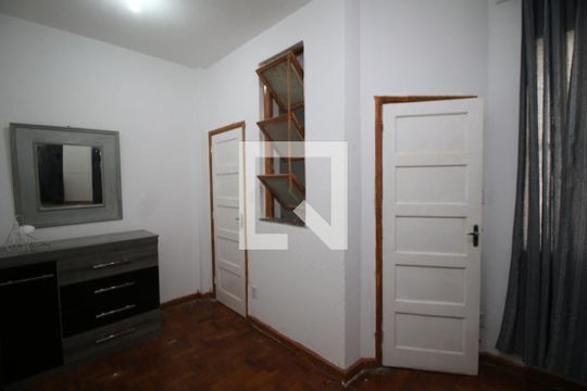 Quarto de apartamento à venda com 1 quarto, 45m² em Penha Circular, Rio de Janeiro