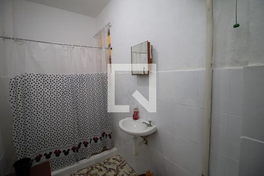 Banheiro de apartamento à venda com 1 quarto, 45m² em Penha Circular, Rio de Janeiro