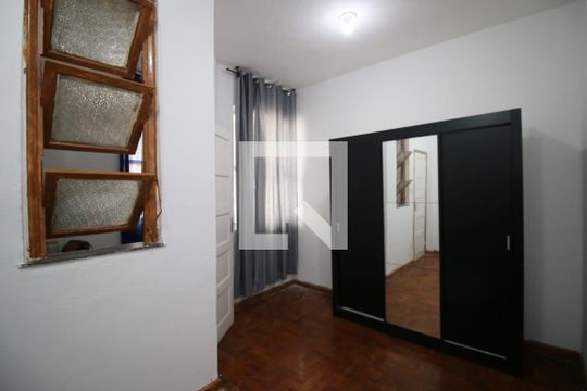 Quarto de apartamento à venda com 1 quarto, 45m² em Penha Circular, Rio de Janeiro
