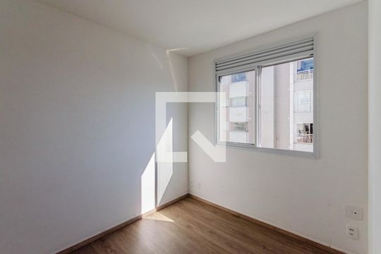 Sala de apartamento para alugar com 2 quartos, 35m² em Cambuci, São Paulo