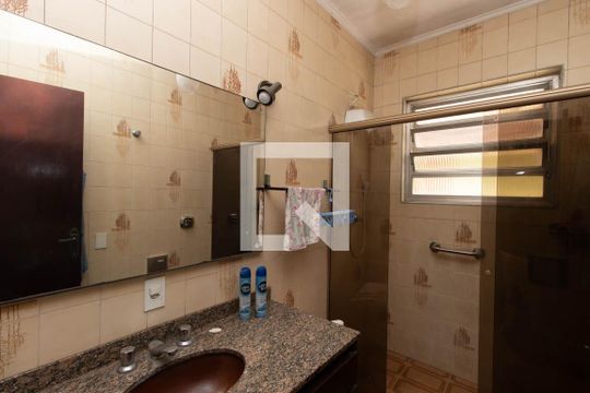 Banheiro de casa para alugar com 3 quartos, 220m² em Vila Maria Alta, São Paulo