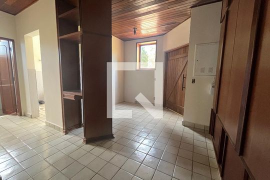 Sala 2 de casa de condomínio para alugar com 4 quartos, 600m² em Dois Córregos , Valinhos