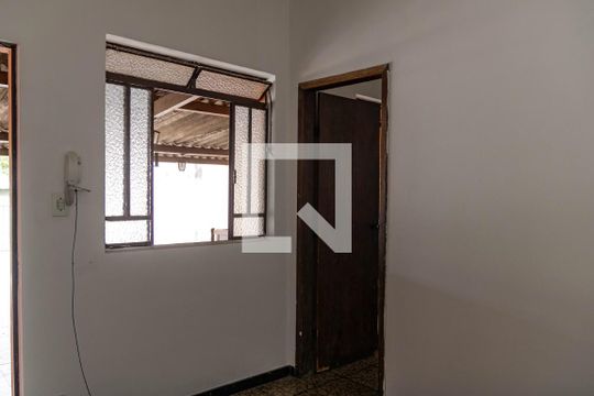 Casa 2 - Sala de casa à venda com 4 quartos, 240m² em Dom Bosco, Belo Horizonte
