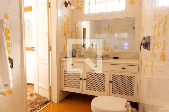 Banheiro da Suíte 2 de casa à venda com 5 quartos, 380m² em Jardim Carlos Gomes, Campinas