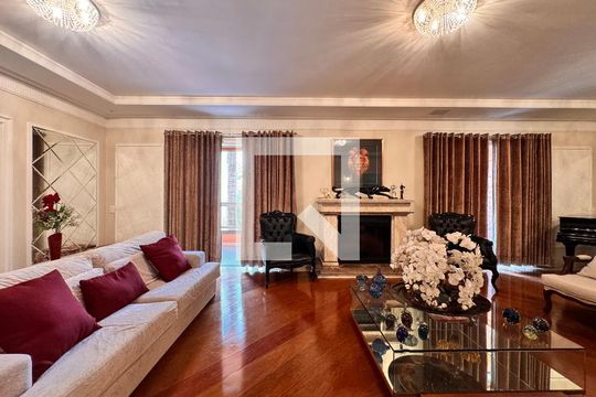 Sala de apartamento para alugar com 6 quartos, 492m² em Vila Bastos, Santo André