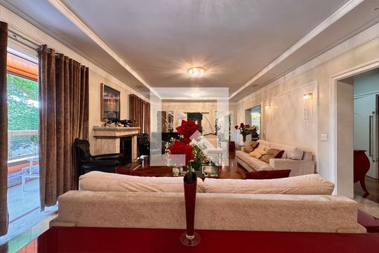 Sala de apartamento para alugar com 6 quartos, 492m² em Vila Bastos, Santo André