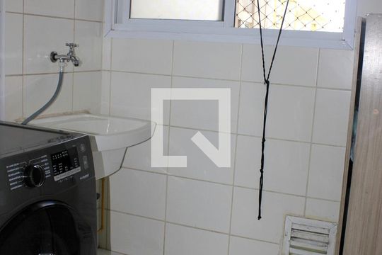 Lavanderia de apartamento à venda com 3 quartos, 64m² em Ponte Grande, Guarulhos