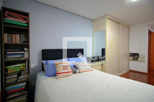 Suite 2 de casa à venda com 5 quartos, 400m² em Santa Lúcia, Belo Horizonte