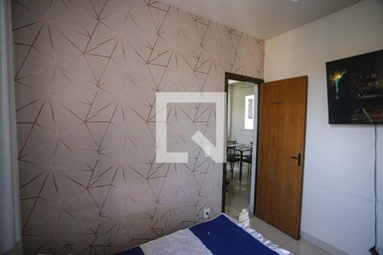 Quarto de apartamento à venda com 2 quartos, 52m² em Camargos, Belo Horizonte