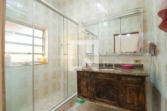 Banheiro da Suíte de casa à venda com 3 quartos, 220m² em Jardim Franca, São Paulo