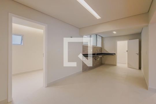 Cozinha de apartamento à venda com 3 quartos, 169m² em Paraíso, São Paulo