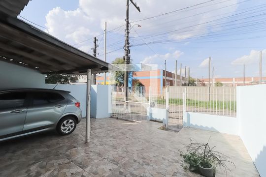 Garagem de casa para alugar com 2 quartos, 70m² em Santos Dumont, São Leopoldo